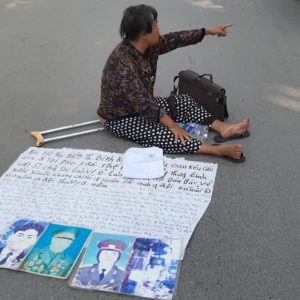 Hundreds of victims of state-sanctioned injustice are left hungry, thirsty and without answers in front of the Government Inspectorate in Hanoi