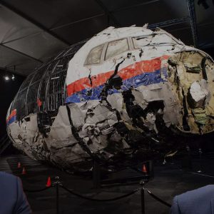 Bắn rơi máy bay MH17 hay xúc phạm Putin: Lý do nào đã tống Igor Girkin vào tù?