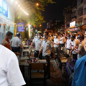 Ca ngợi Đ. L. Thăng, “dìm” N. T. Nhân nhưng Đ. N. Hải không quên “âng bi” T. Lâm!